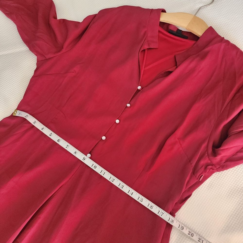 The Pyramid Collection Deep Red Long Sleeve Dress - Picture 9 of 16